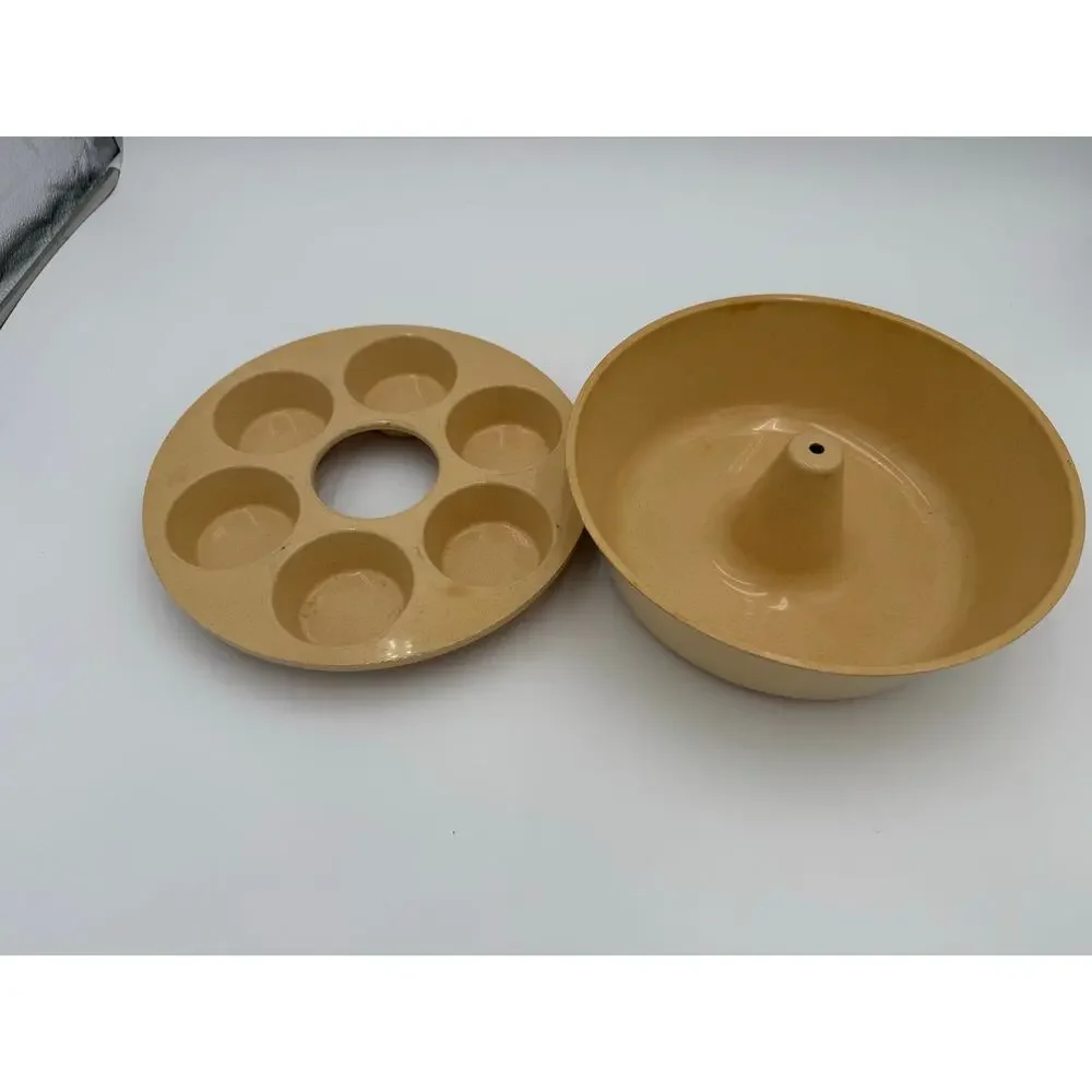 1980's Regal Ware Baking Pan